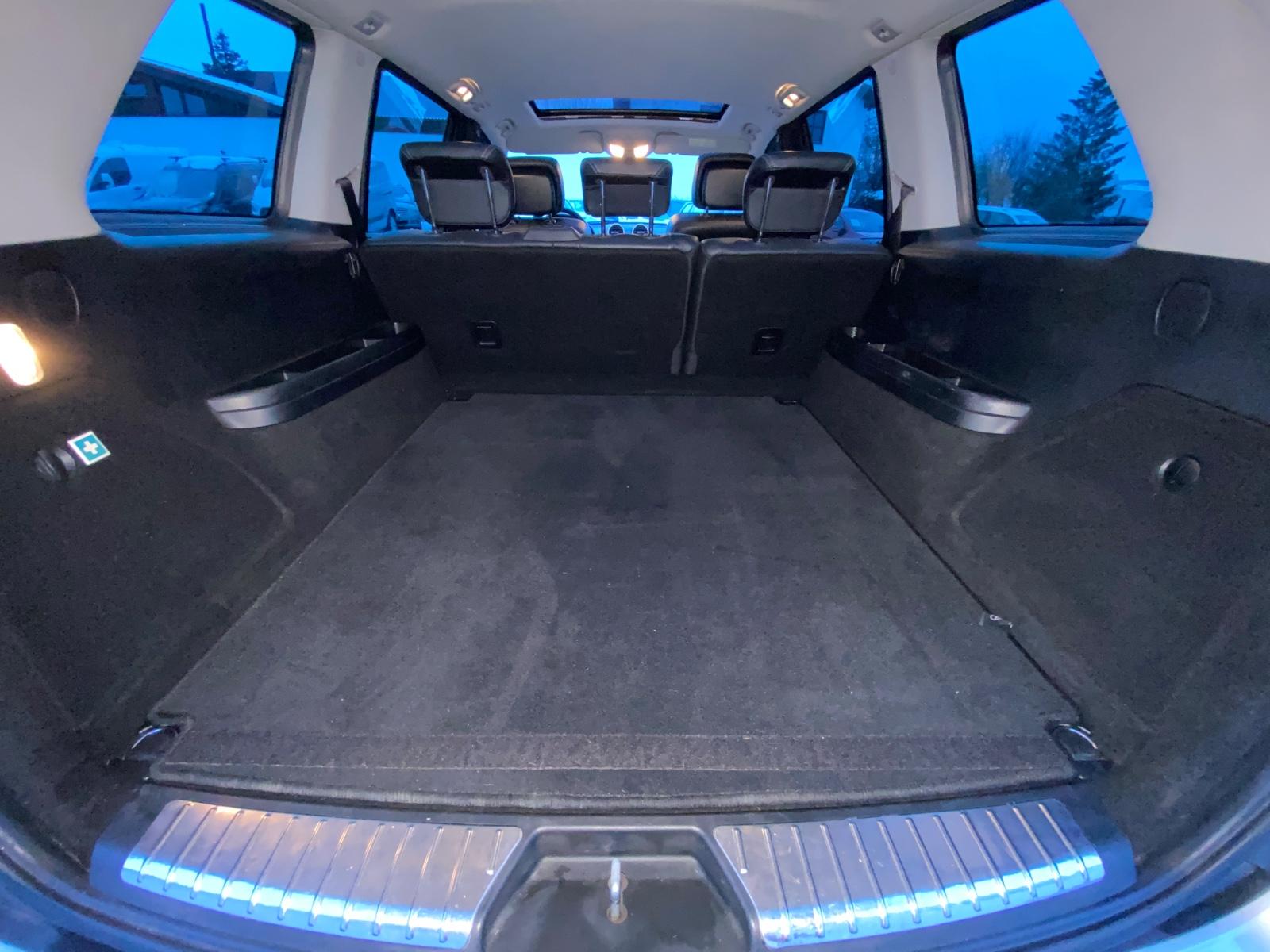 Mercedes-Benz GL320 2008 — photo 8