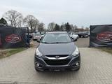 Hyundai ix35 Comfort 2WD TÜV NEU/2. HAND/ANHÄNGERKUPPL. - Hyundai ix35 in Hamburg