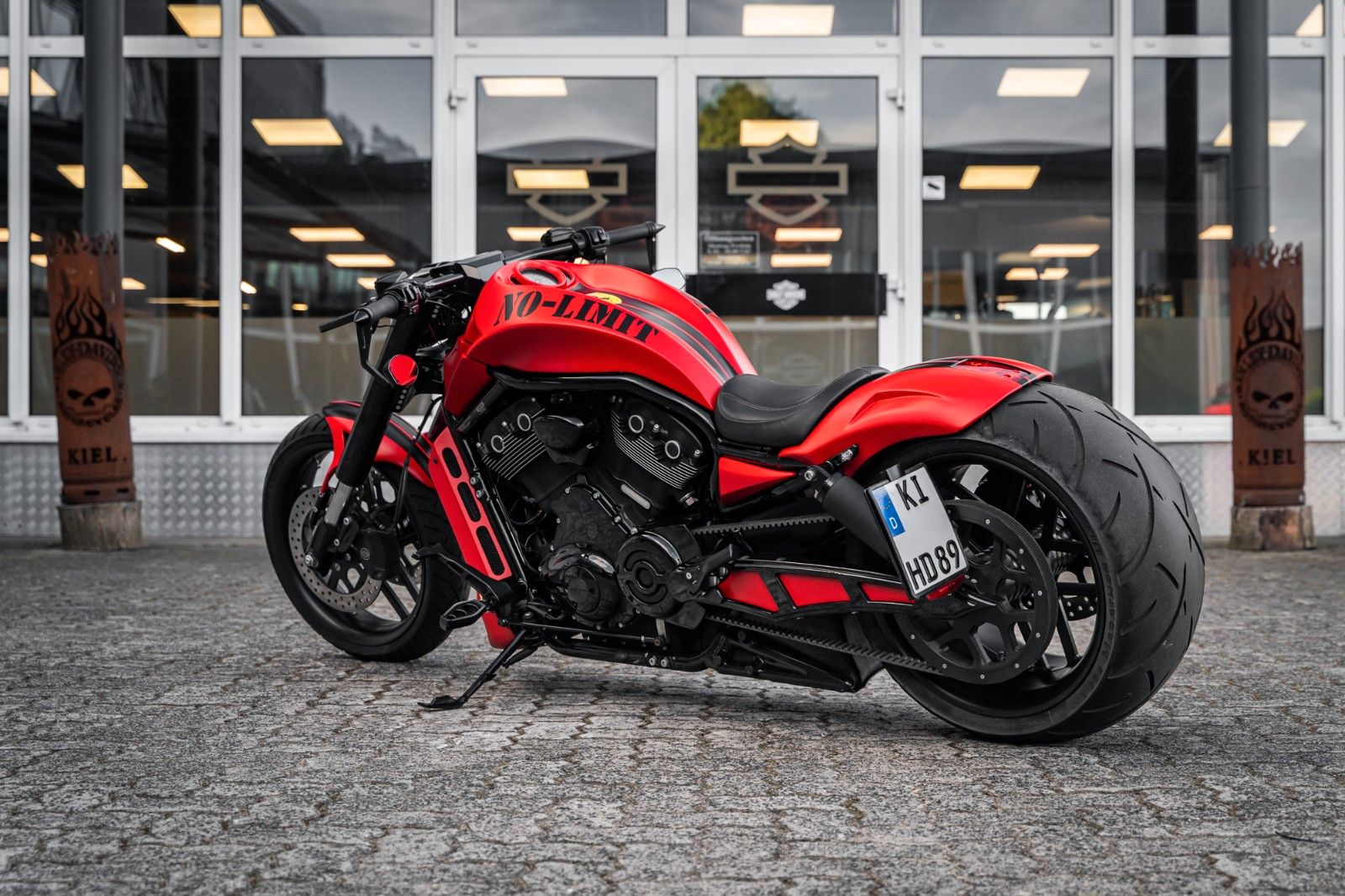 Fahrzeugabbildung Harley-Davidson VRSCDX Night Rod Special - NLC 300er UMBAU -