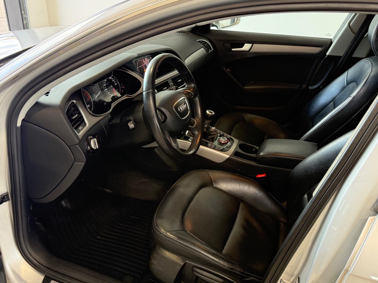 Audi A4 2013 — photo 14