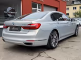 BMW 740 d xDrive Individual NAVI/LEDER/TV/GLASDACH/ - BMW 7er Reihe in Essen