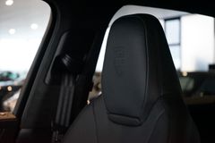 PORSCHE Cayenne GTS | Pano | SportDesign | Carbon | 22" PORSCHE Cayenne GTS | Pano | SportDesign | Carbon | 22"