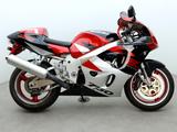 Suzuki GSX-R 750| nur 37.752 KM| TÜV 06.2028 - Angebote