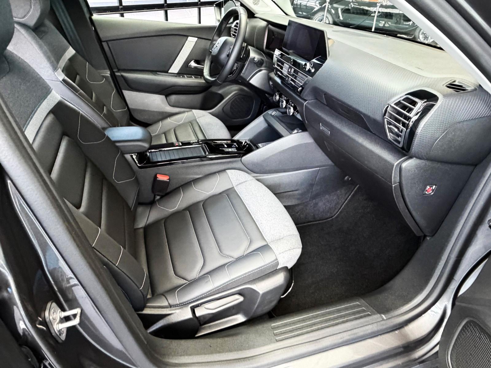Citroën C4PureTech130Stop&StartEAT8MAX+HeadUp+LED+Rfkm.