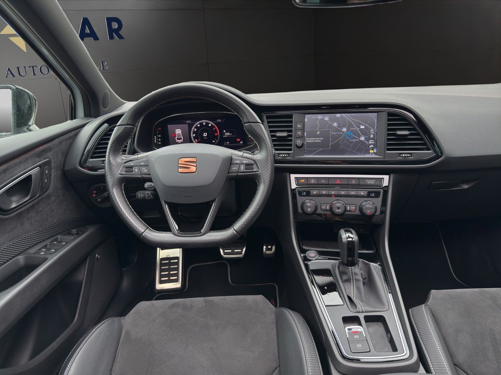 Fahrzeugabbildung SEAT LeonST Cupra*Pano*ACC*Soundsystem*Carplay*Allrad