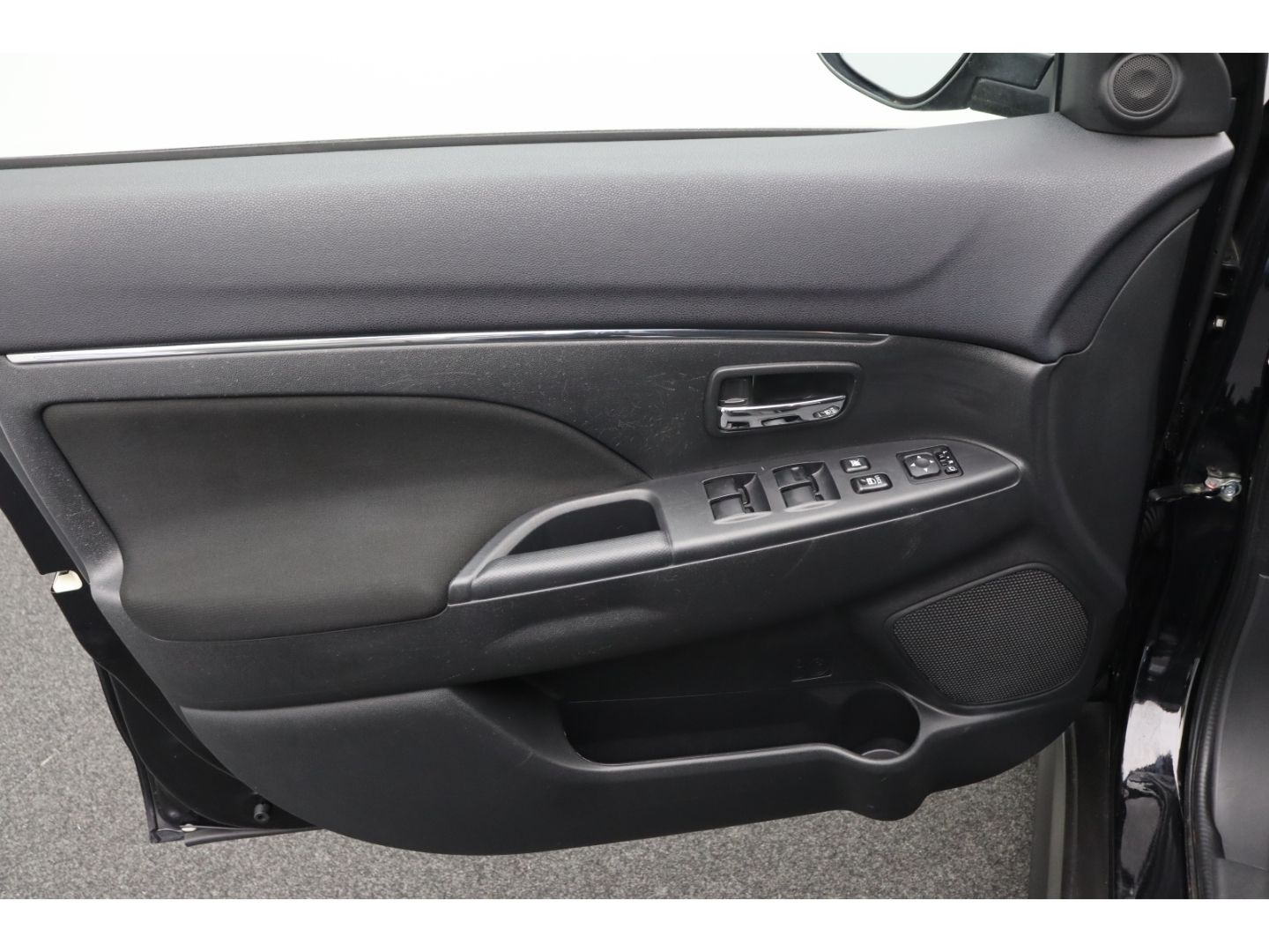 Fahrzeugabbildung Mitsubishi ASX SUV-Star Diamant Edition 1,6 MIVEC 2WD