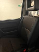 Suzuki Jimny 1.3 4WD Automatik Comfort Comfort - Suzuki Jimny: Schwarz