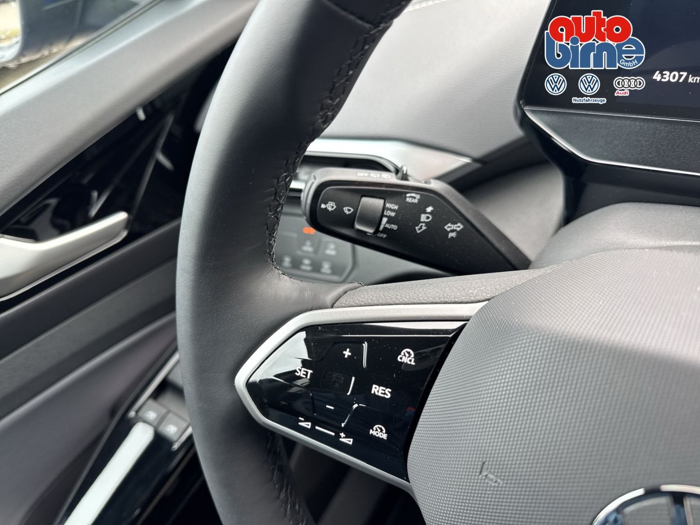 ID.4 Pro Move Navi LED ACC  Apple CarPlay Androi