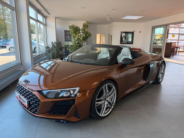 Audi R8 Spyder RWD Performance*Keramik,B&O,Klappe*