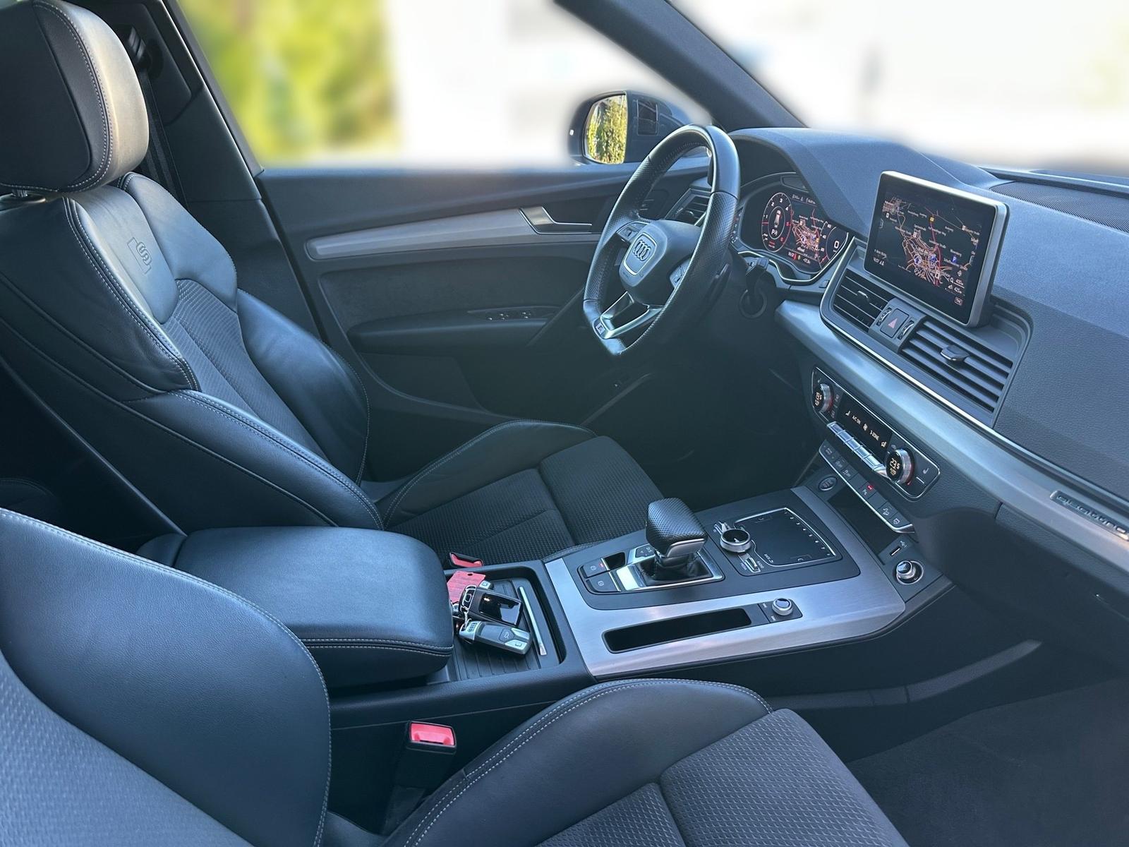 Audi Q5 quattro sport *KAMERA*STHZ*GRA*PANO*SHZ*