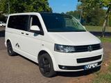 Volkswagen T5 Multivan - weiße Volkswagen T5 Multivan