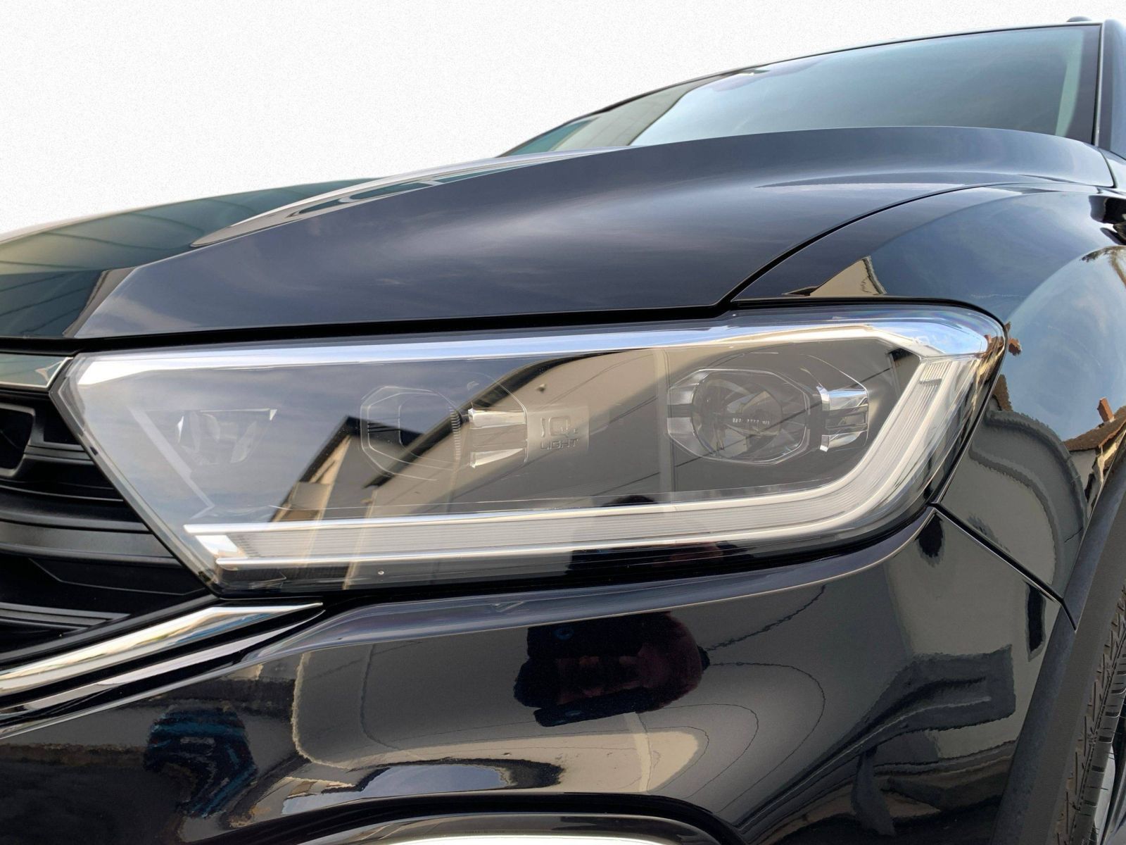 Volkswagen T-Roc - Bild 7