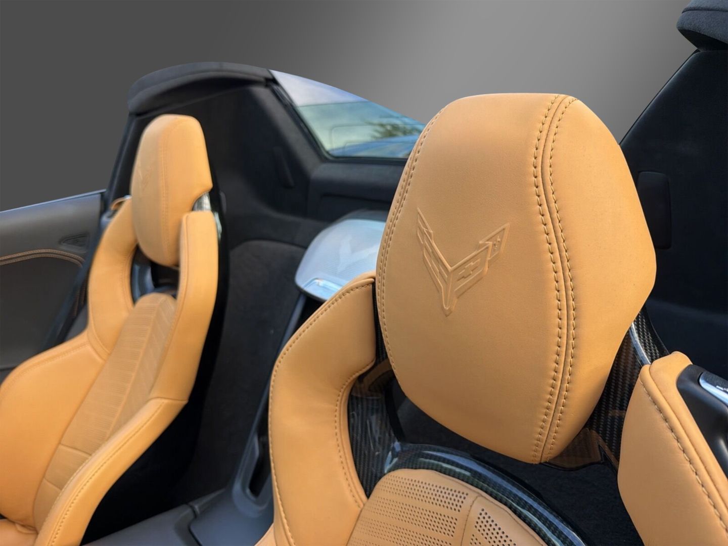 Fahrzeugabbildung Corvette C8 Cabrio Stingray 6.2 V8 3LT Lift Caffeine Brow