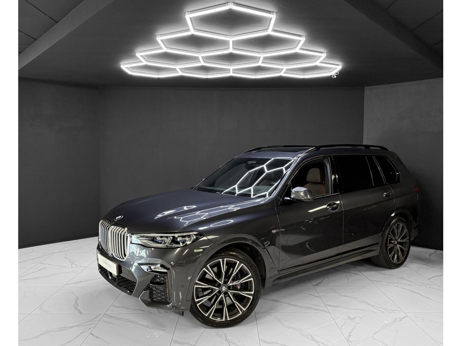 BMW X7 xDrive 40i M Sport FULL