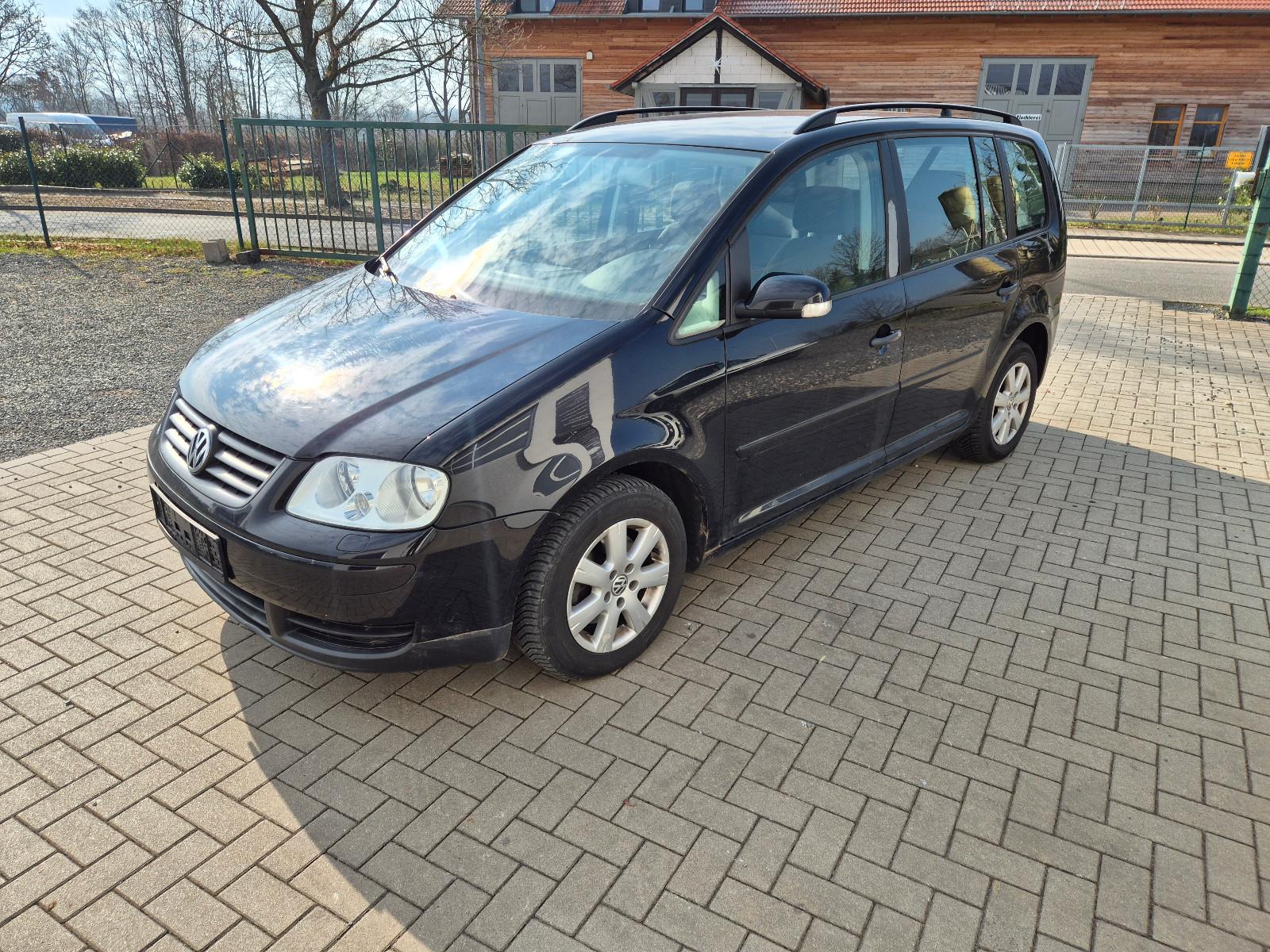 Volkswagen Touran Conceptline, Klima, PDC, SH, 7 Sitze