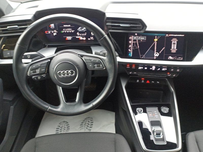 Fahrzeugabbildung Audi A3 35 2.0 TDI Sportback S-tronic  ACC+LED+NAVI+P