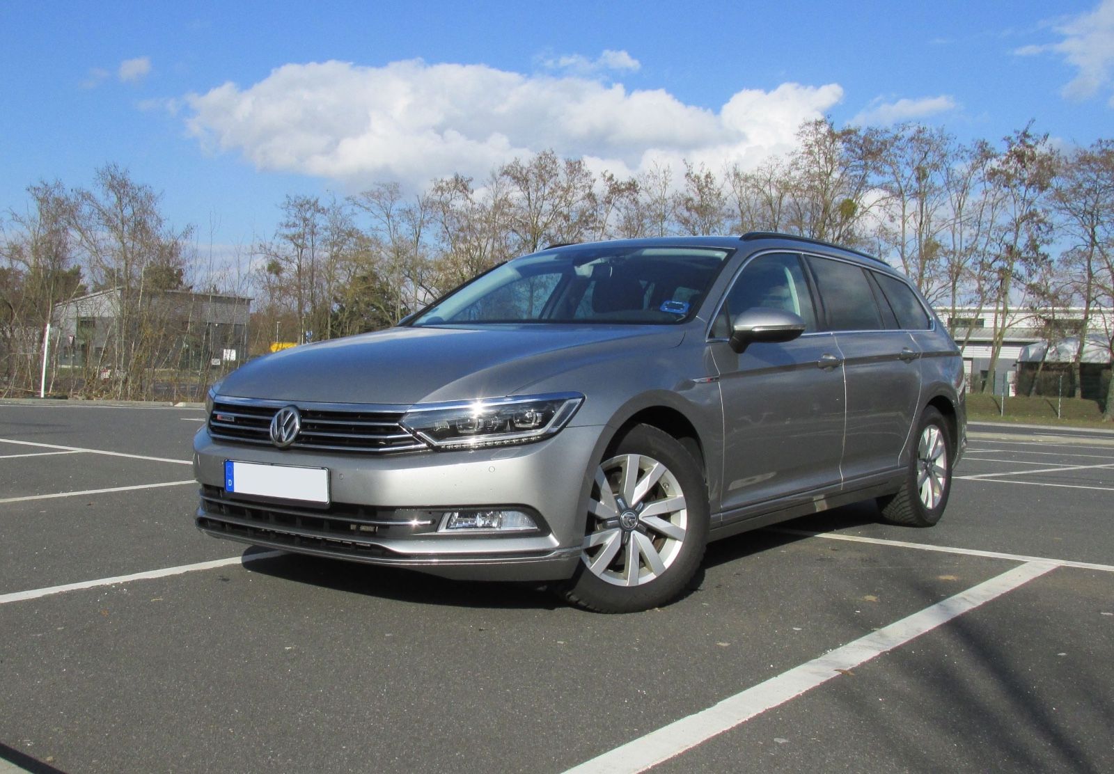 VW Passat Variant 2.0 TDI SCR 140kW DSG 4MOT Co...