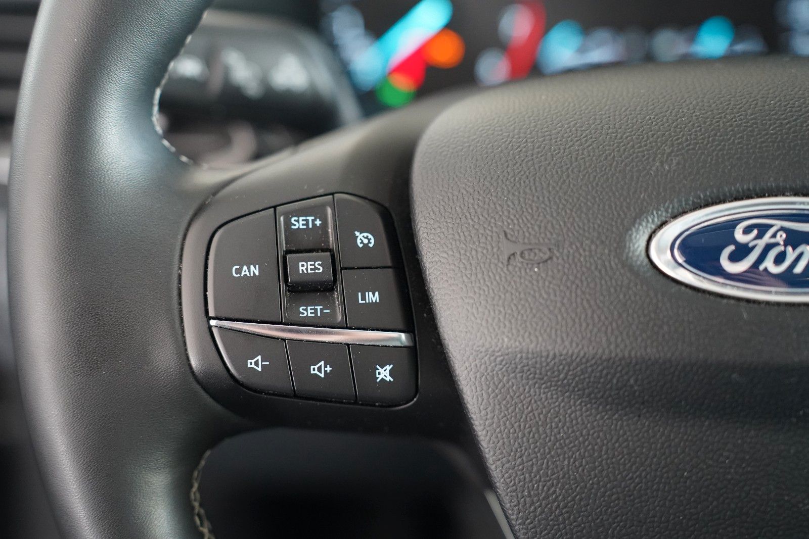 Fahrzeugabbildung Ford Puma Titanium Hybid*ASSISTENZ-SYS.*WINTER-P.