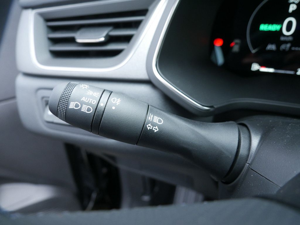 Fahrzeugabbildung Renault Captur Techno Full Hybrid E-Tech 160