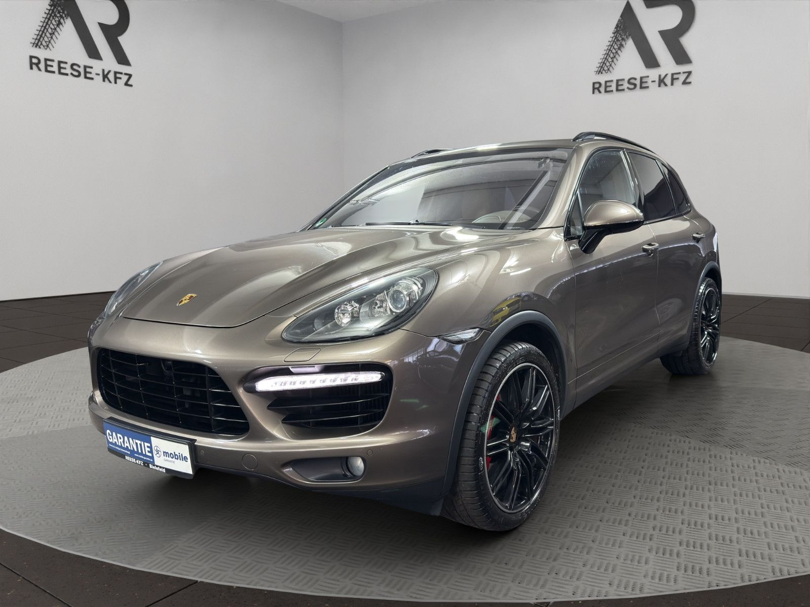 Porsche Cayenne Turbo Voll. Burmester AHK uvm. foto 1