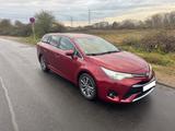 Toyota Avensis 2,0-l-D-4D Edition S+ Touring Sports - Toyota Avensis mit Diesel-Antrieb: 2.0