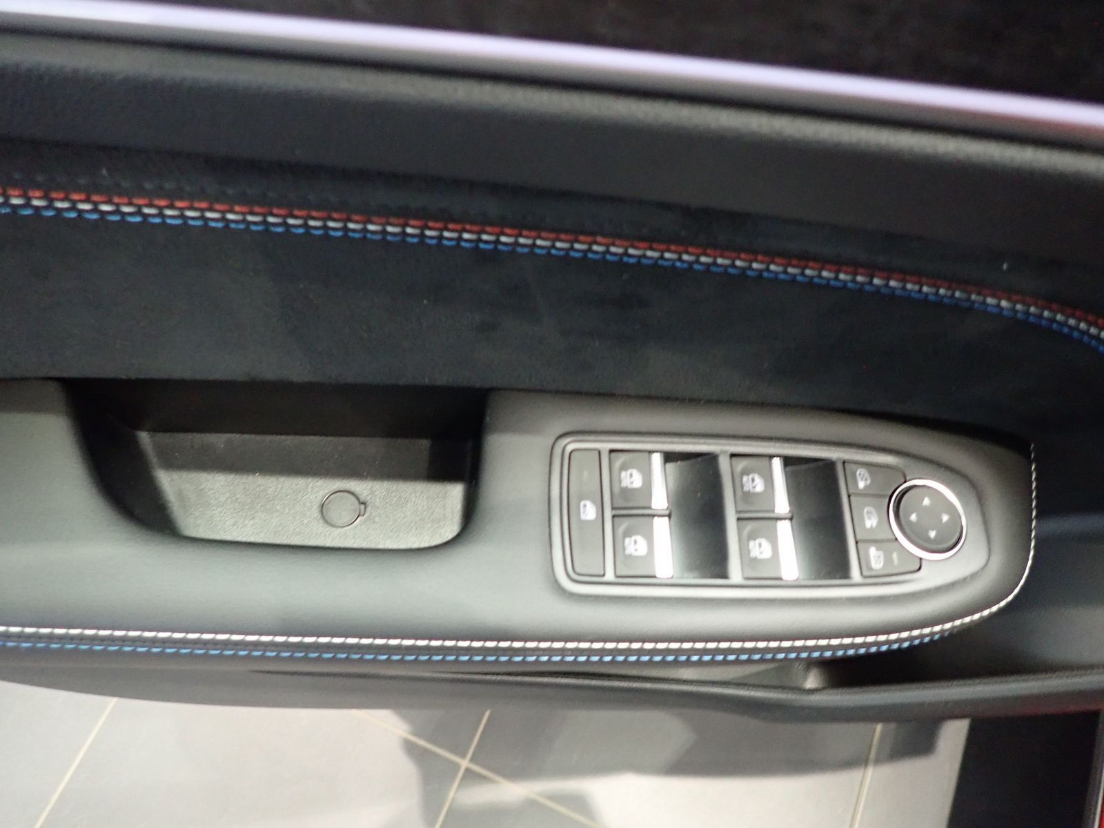 Fahrzeugabbildung Renault Arkana ESPRIT ALPINE Mild Hybrid 160 EDC