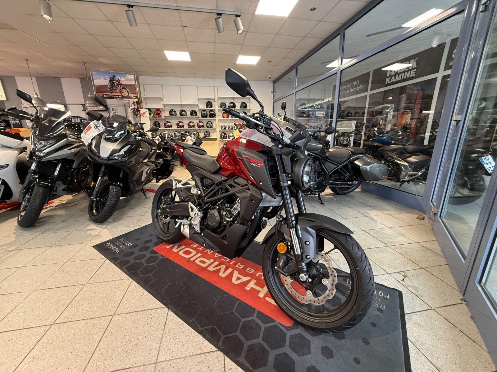 CB 125 R (Aktionspreis)