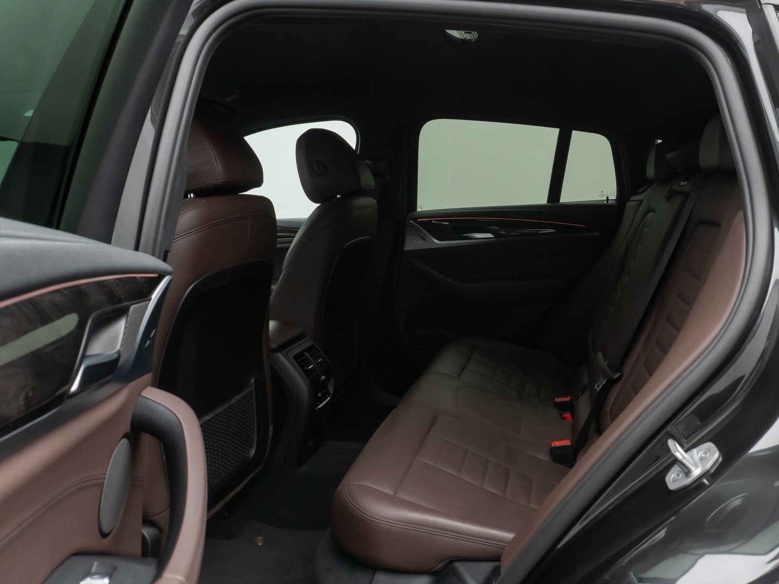 Fahrzeugabbildung ALPINA XD4 360°HUD DAB H/K Belüftung Komfort Alarm 20Zl