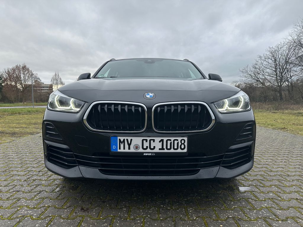 Image of BMW X2