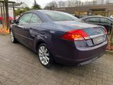 Ford Focus CC 2,0 Titanium Leder//Navi//Shz//103Kw - Ford Gebrauchtwagen von 2008