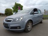 Opel Zafira B CATCH ME Now - Opel Zafira: Catch Me Now