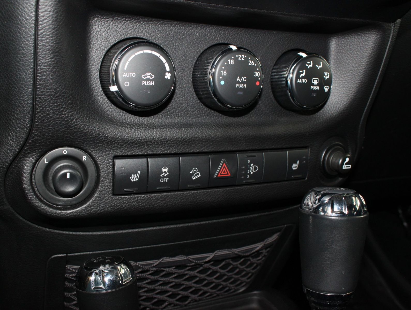 Fahrzeugabbildung Jeep Wrangler Unlimited Sahara*Offroad Umbau*1.Hand