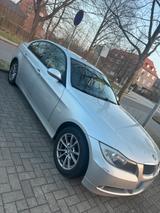 BMW 318d 2005 - BMW 318 aus 2005: 318d