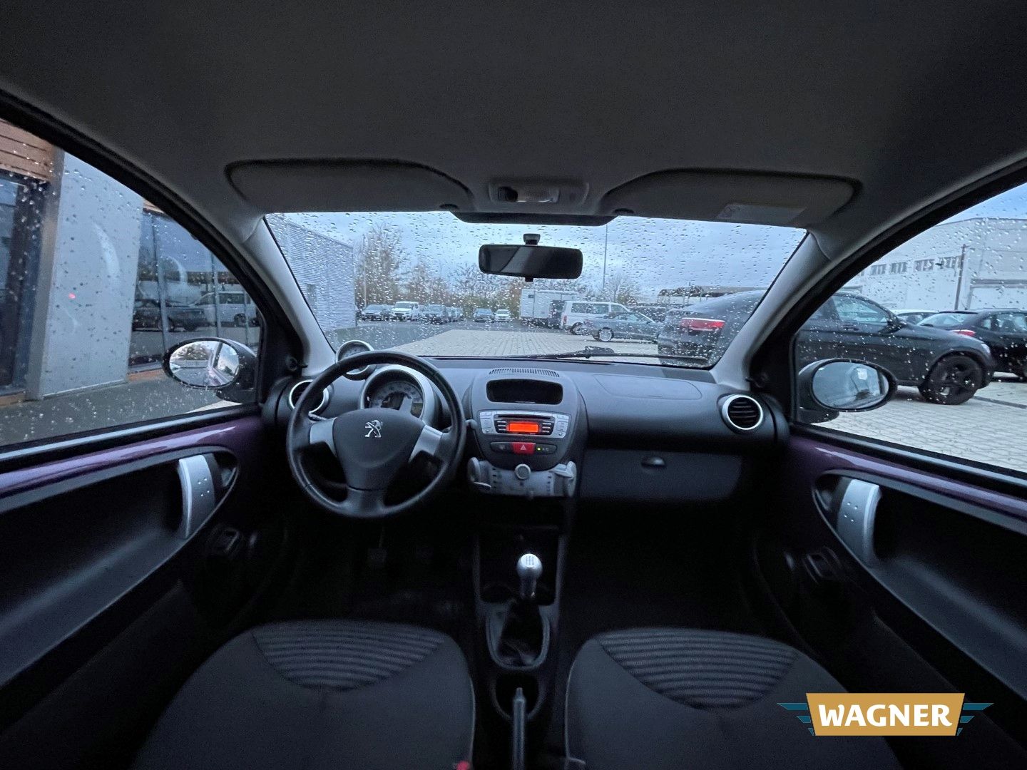 Fahrzeugabbildung Peugeot 107 Envy Klimaanlage Isofix Servolenkung