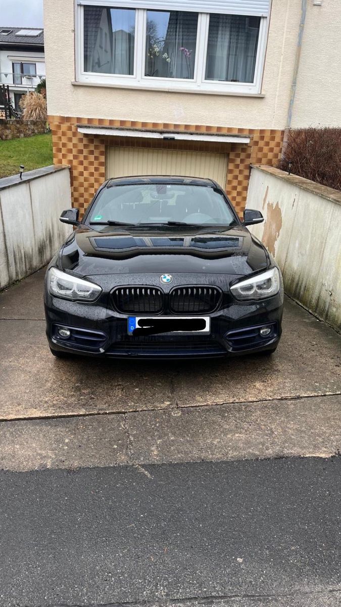 BMW 118d Sport Shadow Line