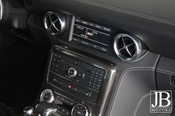 Fahrzeugabbildung Mercedes-Benz SLS AMG Coupe Kermikbremsen Bang&Olufsen