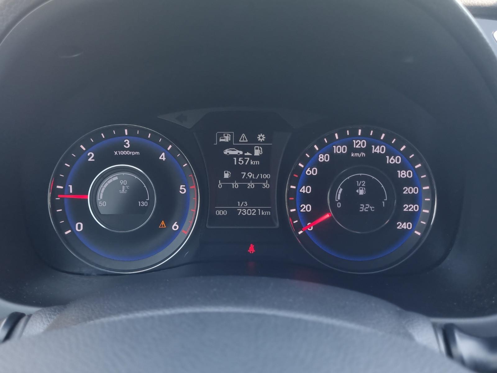 Hyundai i40 cw 1.7 CRDi blue TOP-AUSSTATTUNG