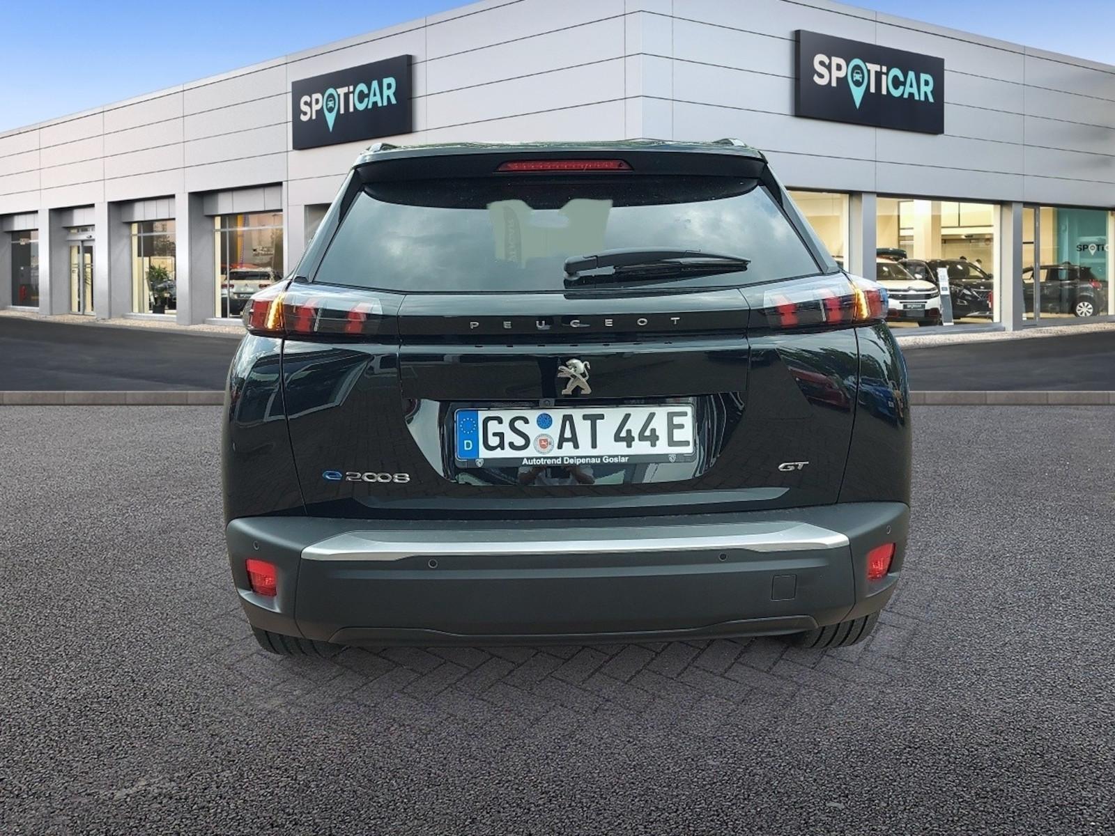 Peugeot e-2008 GT Pack 136