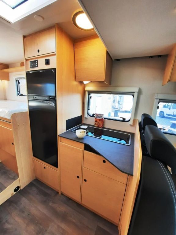 Fahrzeugabbildung Sunlight T SUB TS67 Verfüg./Sparen Sie 2.957,- €