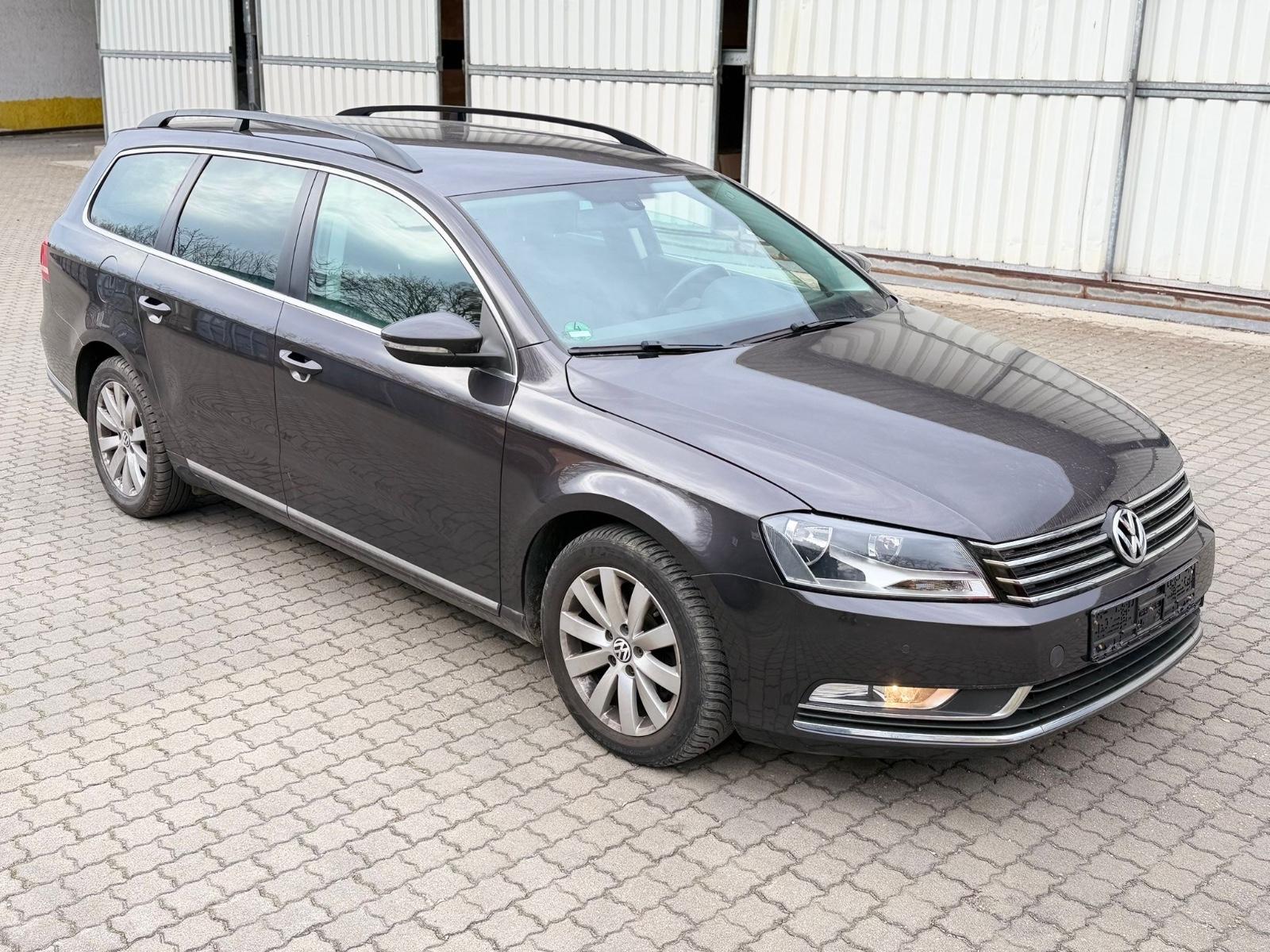 Volkswagen Passat 2.0 TDI*Autom*Navi*Tüv 9-27*Euro 5*