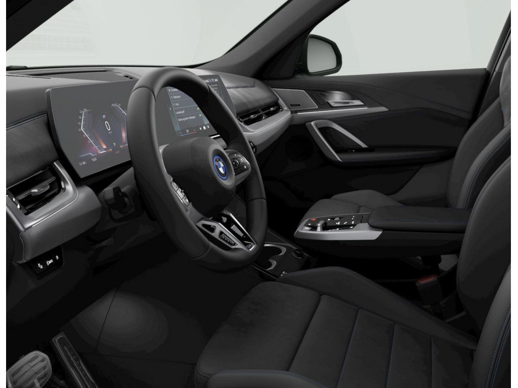 BMW iX1 - Bild 3