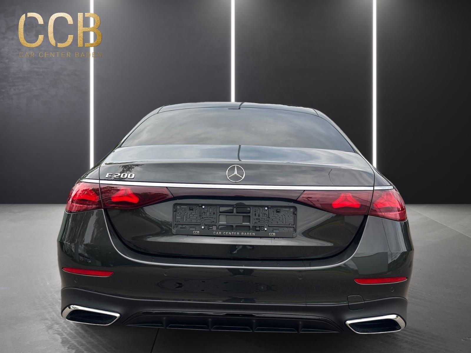 Mercedes-Benz E200 AMG Line Premium Plus Lim./Pano/0,99 % Zins