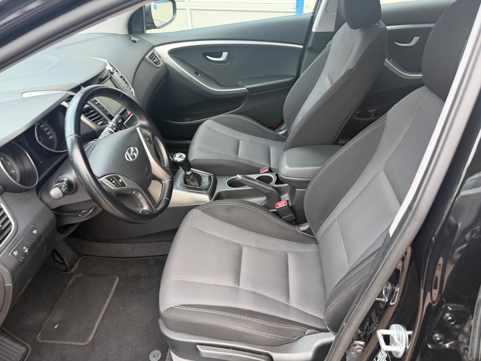 Hyundai i30 FIFA World Cup Edition