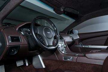 2011 Aston Martin VIRAGE — миниатюра 11