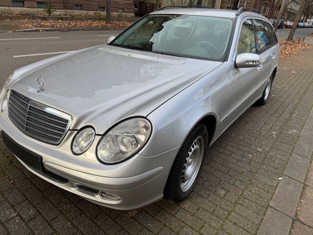 Mercedes-Benz E 200 KOMPRESSOR T CLASSIC, 1 HAND  , TÜV : NEÜ