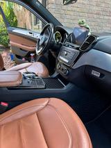 Mercedes-Benz GLE 350 d 4MATIC - - Mercedes-Benz GLE-Klasse Gebrauchtwagen in Düsseldorf