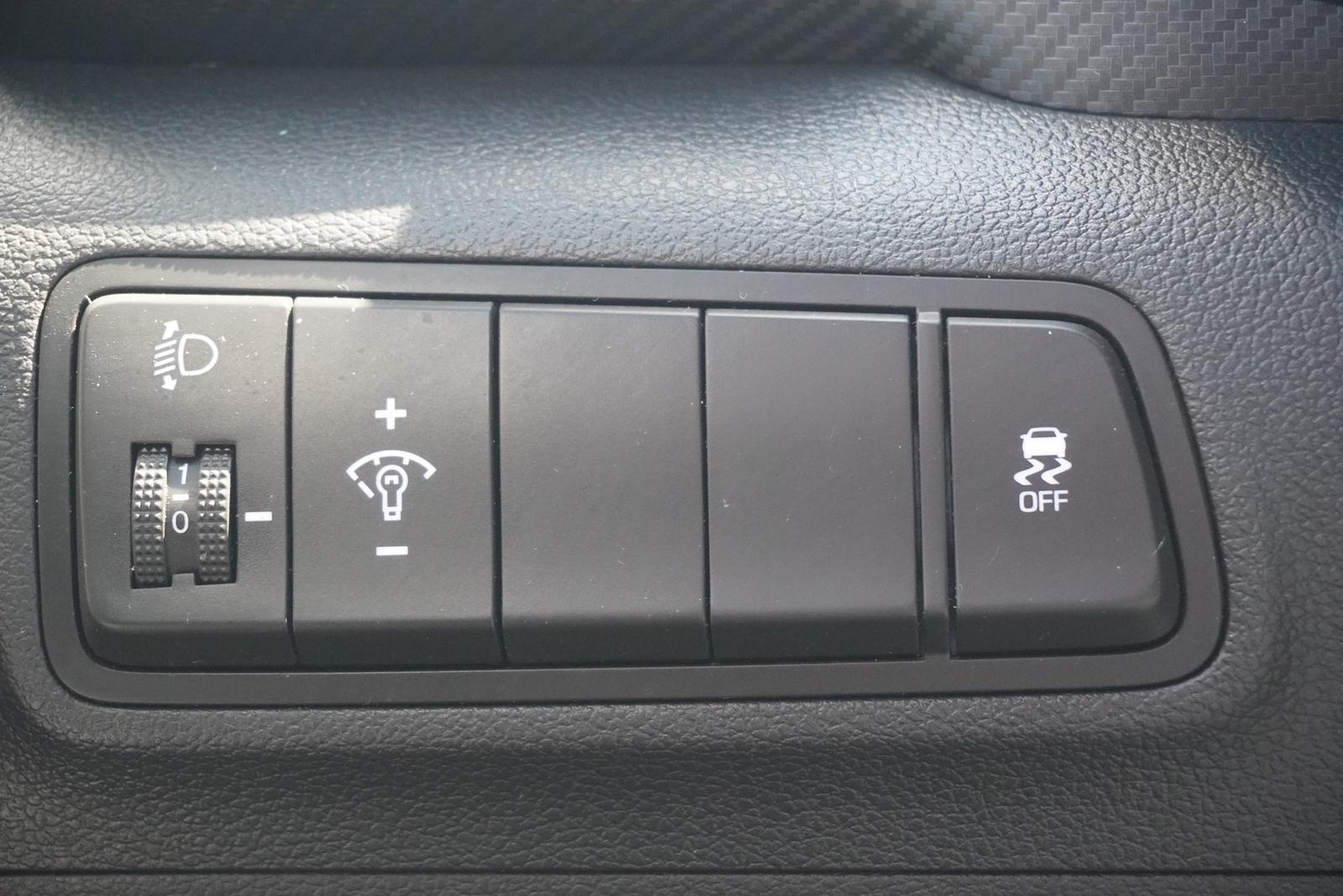 Hyundai Tucson 1.6 T-GDI AAC LED Navi SHZ Kam Alu Temp