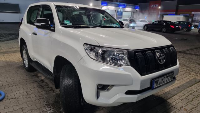 Toyota Land Cruiser 2.8 D-4D Comfort Automatik Comfort