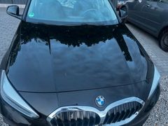 Fahrzeugabbildung BMW 118 1 Limousine 118 d Advantage LED PDC
