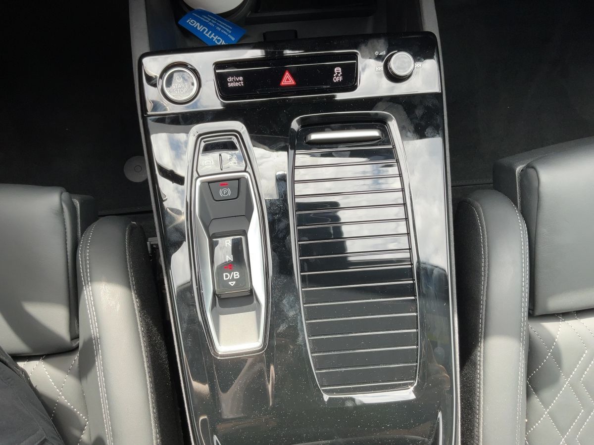 Audi Q6 e-tron - Bild 19